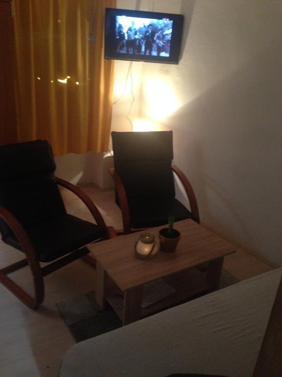 Apartman Roko Tribalj Екстериор снимка